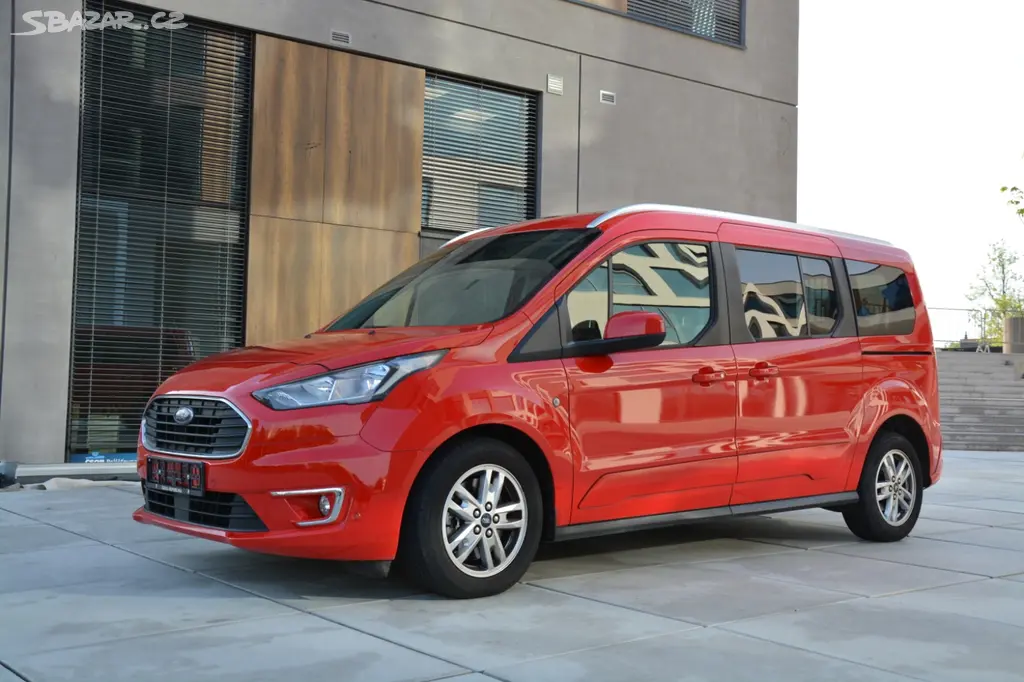 Ford Grand Tourneo Connect 1.5TDCI TITANIUM PANOR - fotka 4