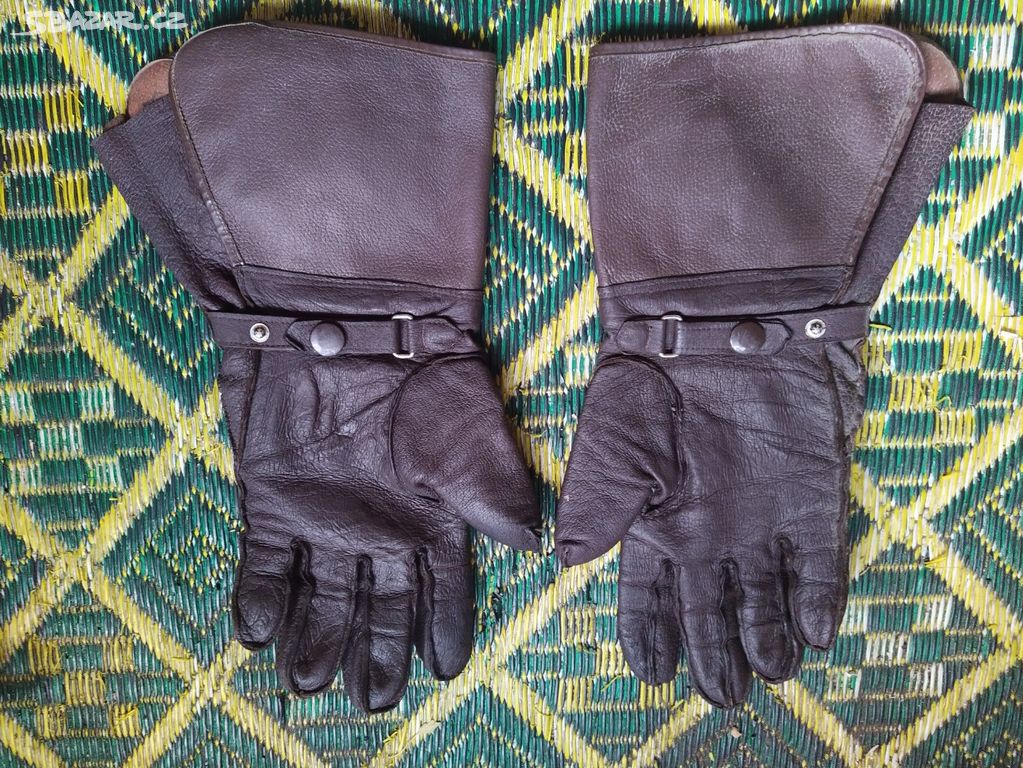 Retro staré kožené rukavice