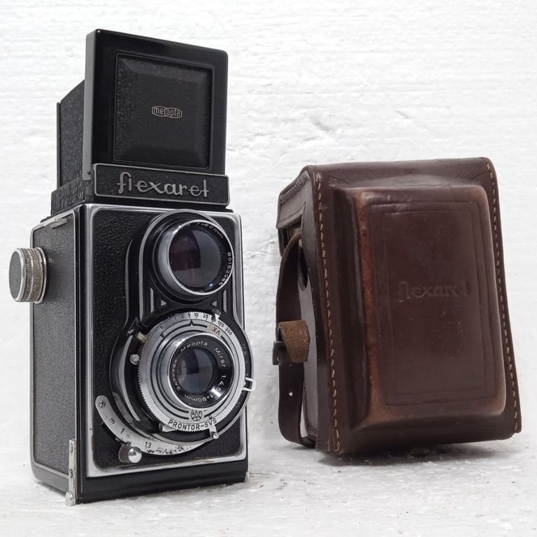 ZADÁNO - 117 - FLEXARET II Meopta retro fotoaparát