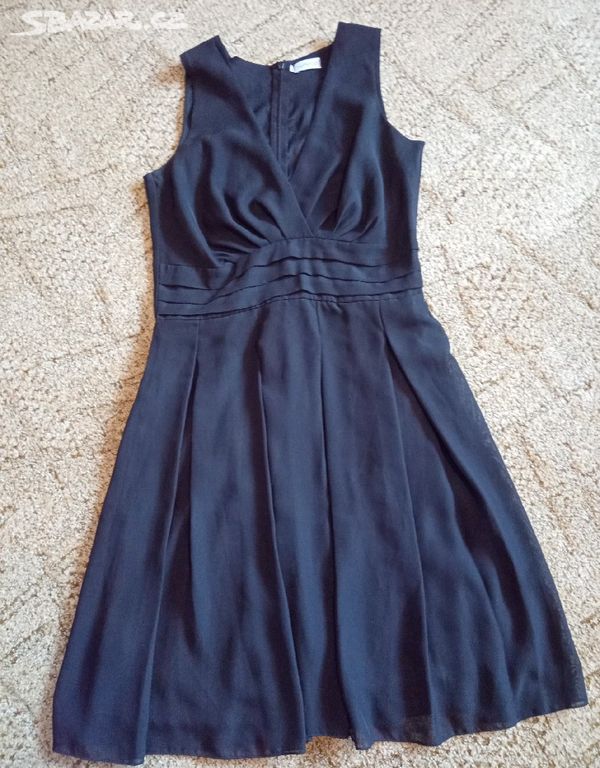Prodám dámské černé společenské šaty Numoco, M