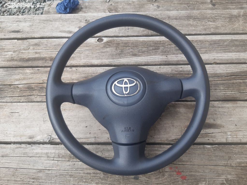 Volant s airbagem Toyota Yaris
