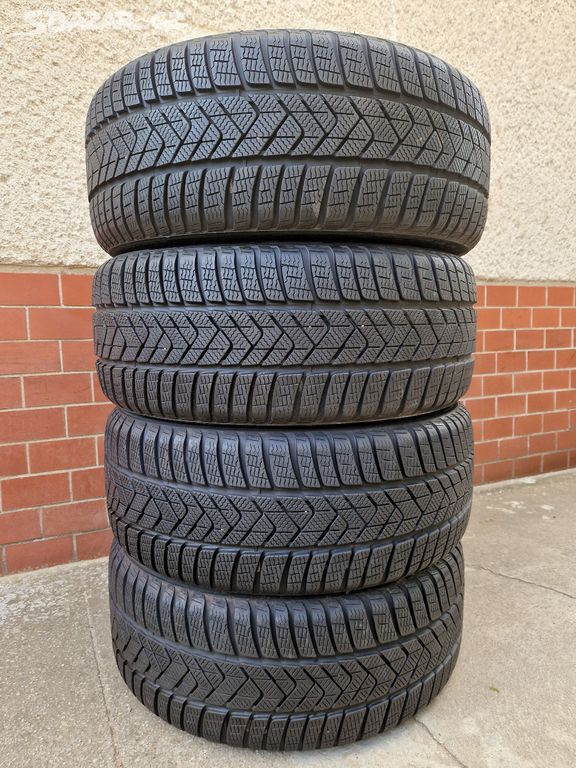 235/45 r18 zimni pneumatiky R18 235 45 18