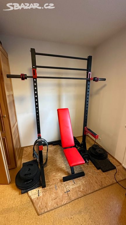 Klec na posilování- 150kg kotouče + OSA + lavice