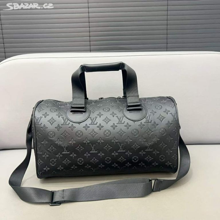 Cestovní taška do tělocvičny Louis Vuitton