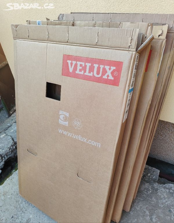 Prodám skleněné výplně dvojsklo Velux MK06