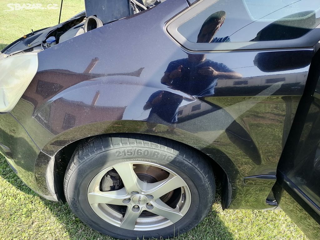 Levý přední blatník Ford Galaxy III