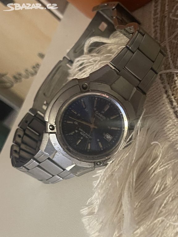 Panske hodinky casio 100 m funkcni