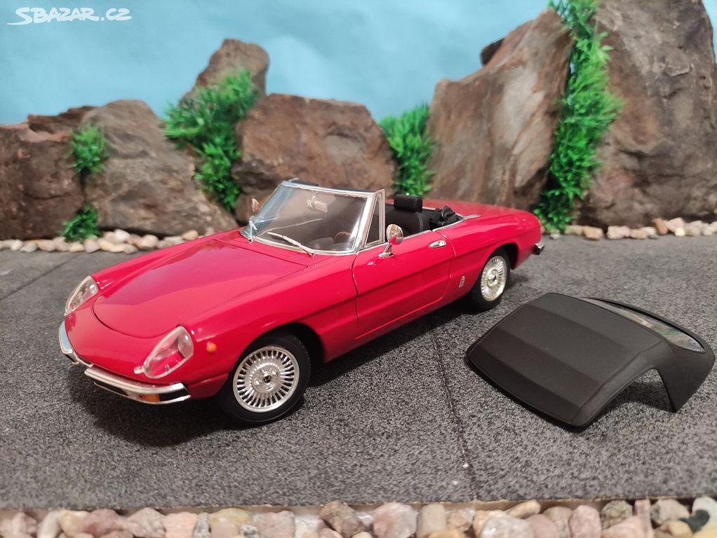 prodám model 1:18 alfa romeo spider veloce 2000