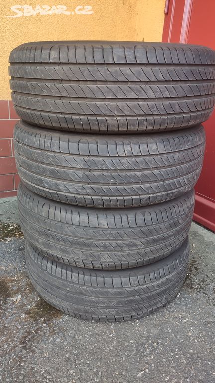 letní pneu Michelin 205/55/R17 r.v. 2023