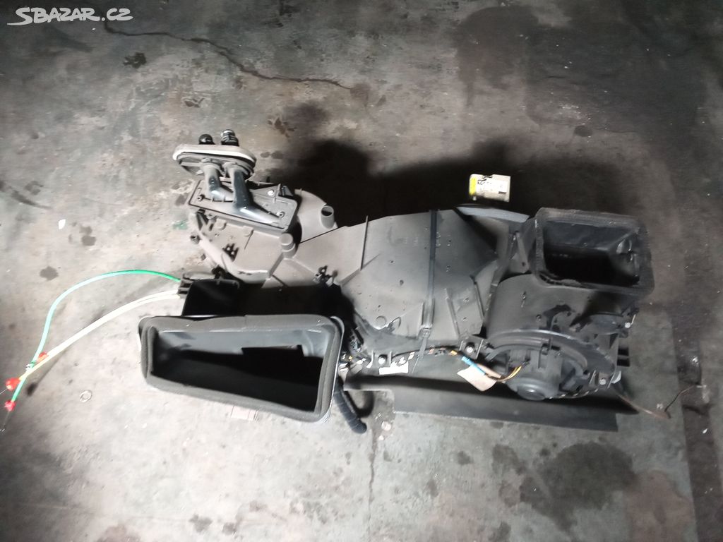 Škoda Octavia 1 kompletní topení manuální klima