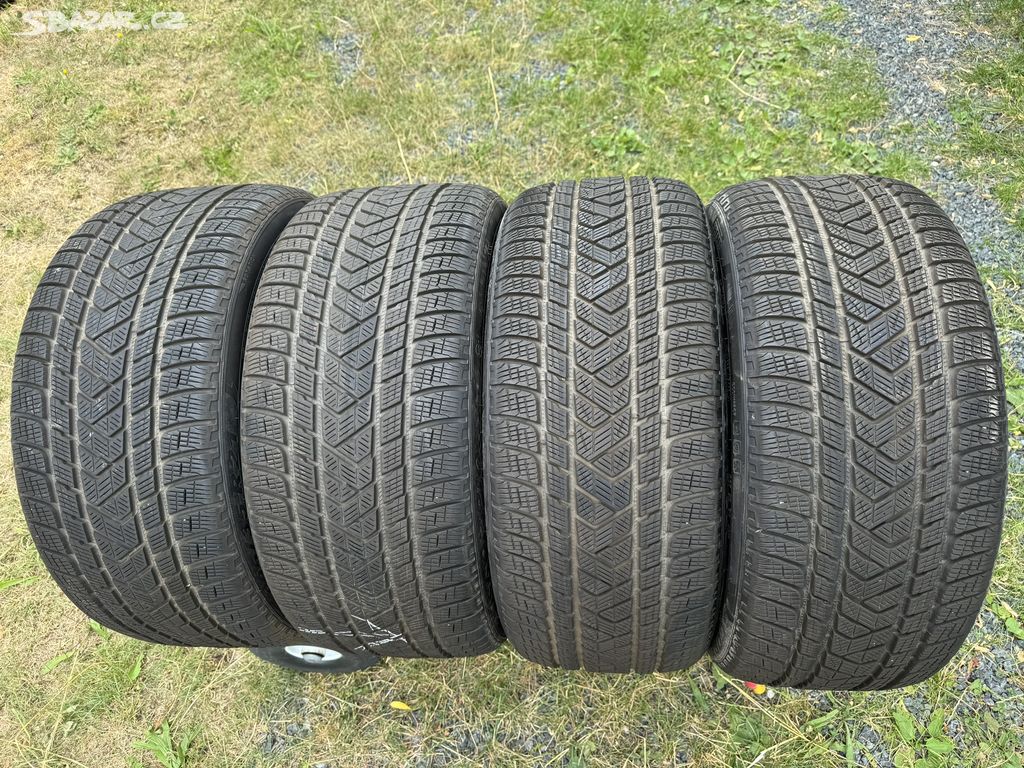 Zimní pneu 265 40 21 295 35 21 Pirelli