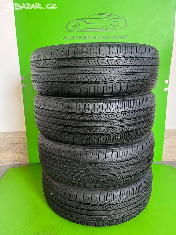 Zánovní letní pneu 225/55 r19 99V Triangle č.158