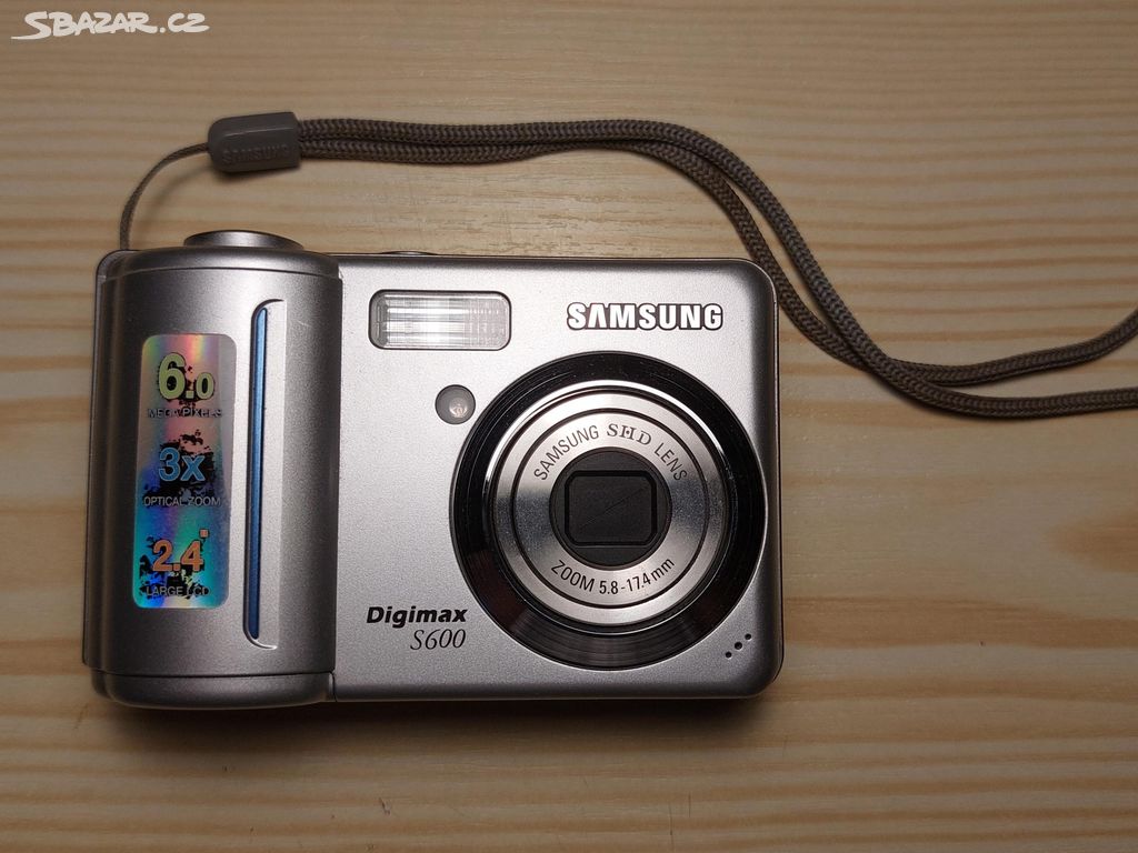 Fotoaparát Samsung Digimax S600