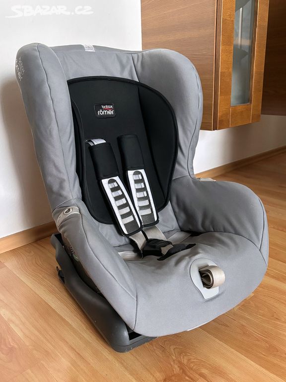 Autosedačka Britax Römer Duo plus (9 - 18kg), šedá