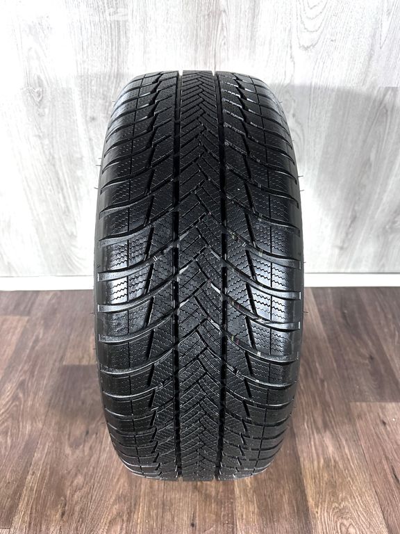 2x zimní Bridgestone Blizzak LM001 225/55/18 102V