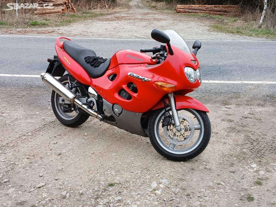 Suzuki gsx 600F