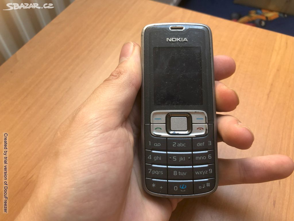 Mobilní telefon Nokia 3109C