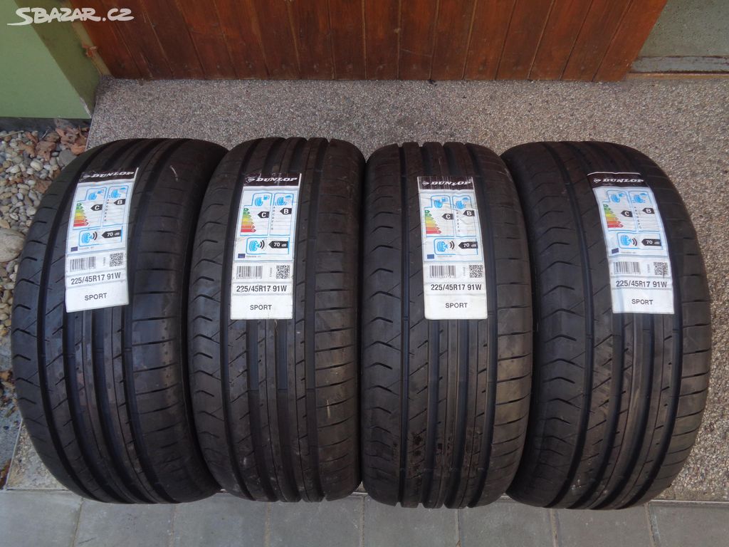 Letní pneu 225/45/17 R17 Dunlop - Nové