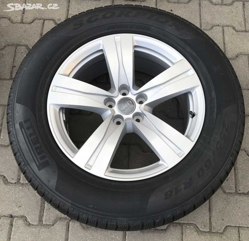 Sada originál AUDI Q7 8x18" ET25 5x112x66.5 Pirell