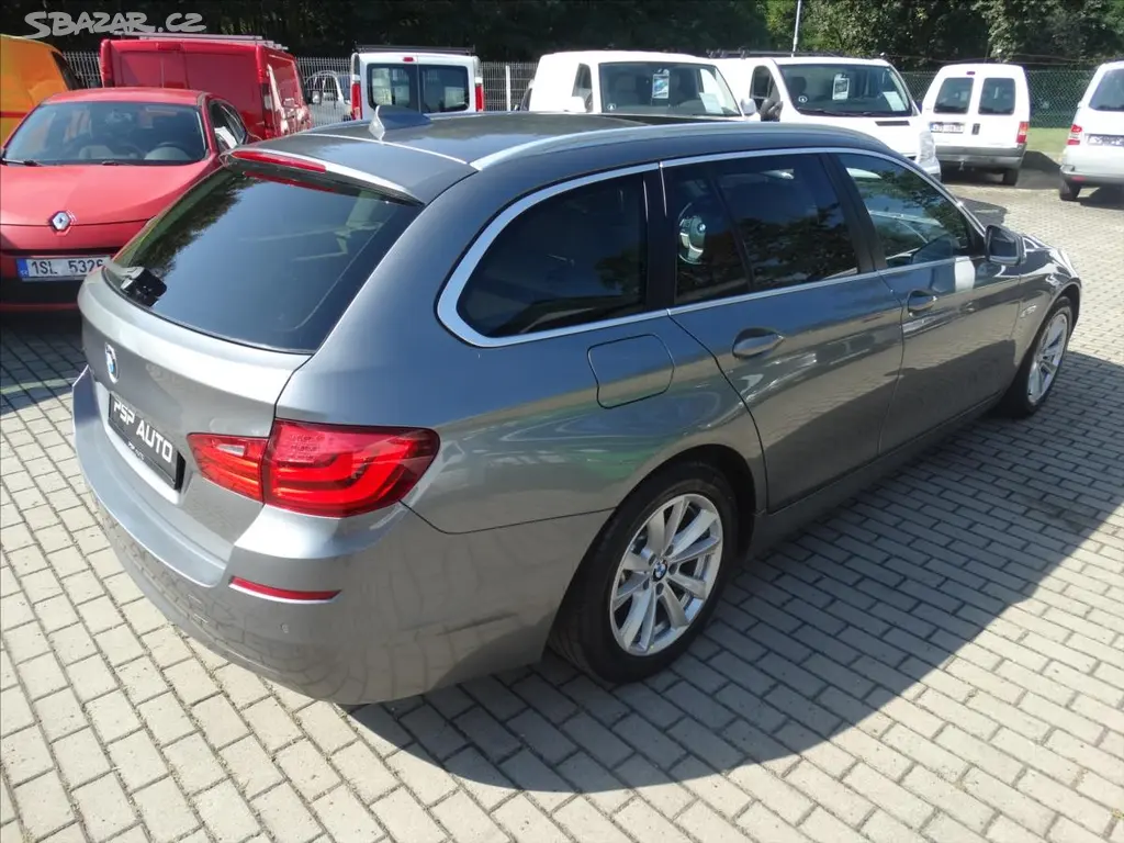 BMW Řada 5, 525d 6V 150KW AUT KŮŽE PANO XE - fotka 2