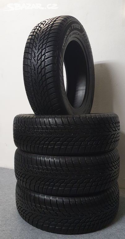 4x ZÁNOVNÍ 195/65 R15 Zimní Nokian WR Snowproof