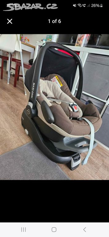 Vajičko Maxi Cosi Pebble se zakladnou Isofix