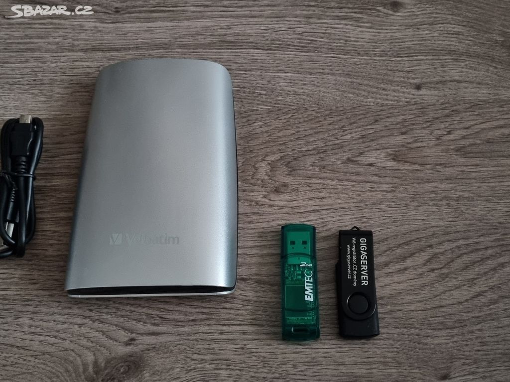 HDD Verbatin 120 GB + 2x USB Flash disk