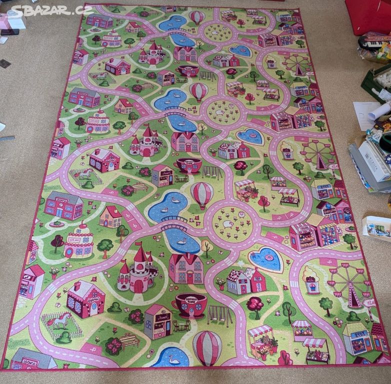 Kusový dětský koberec Sweet city 200 x 300 cm