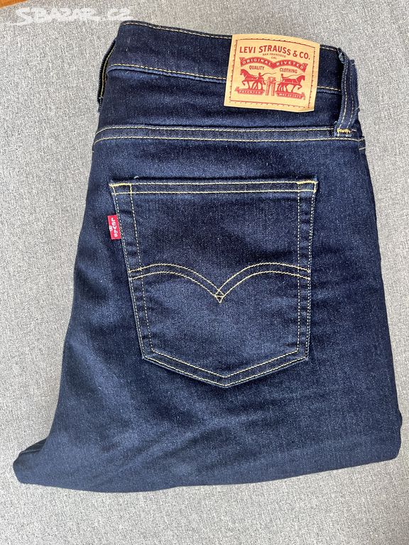 Úplně Nové Levis straight 32x32