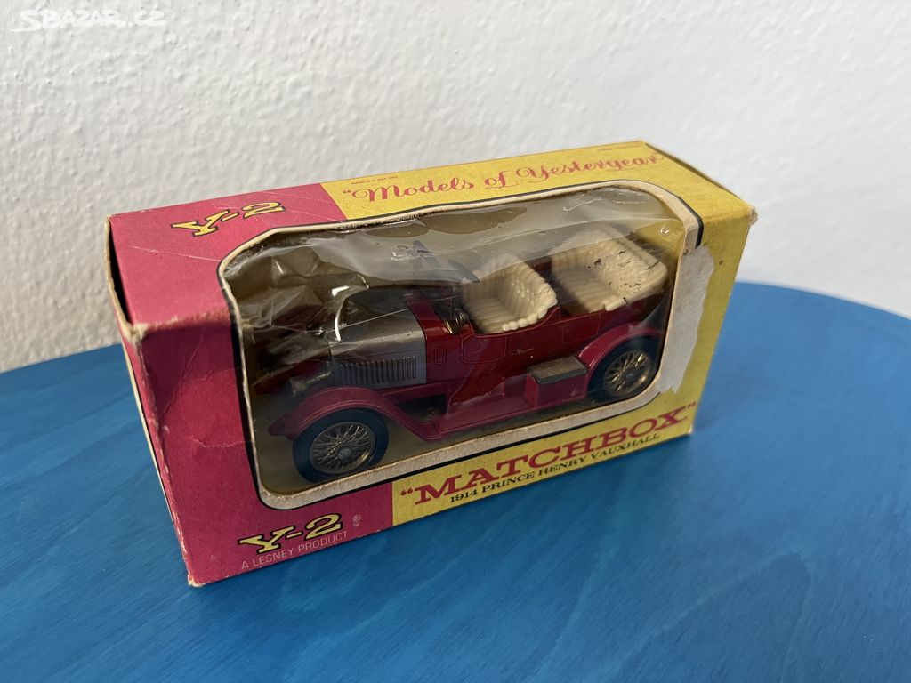 Matchbox Yesteryear Vauxhall Y-2 s krabičkou