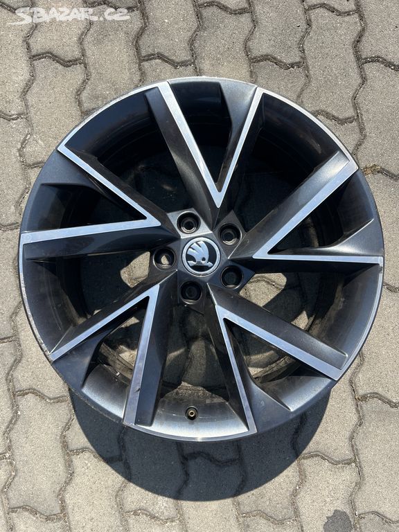 1ks Alu kolo Vega, Škoda Superb, 5x112 r19