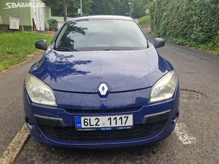 Renault Megane 1.6 benzín, KLIMA, PO ROZVODECH