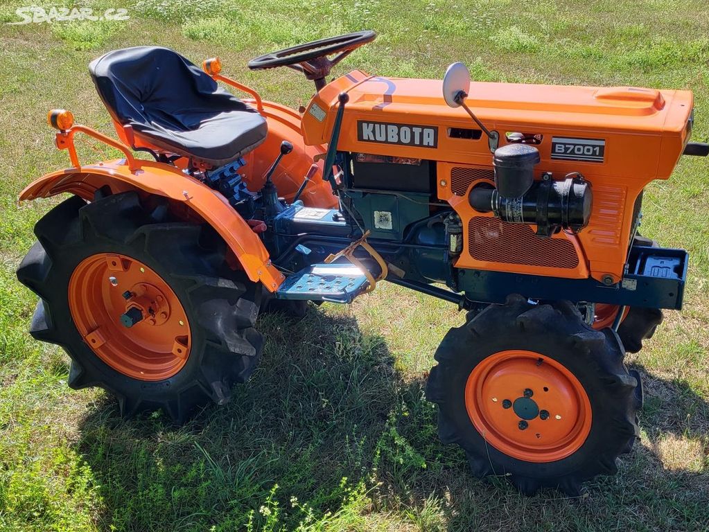 KUBOTA B7001D