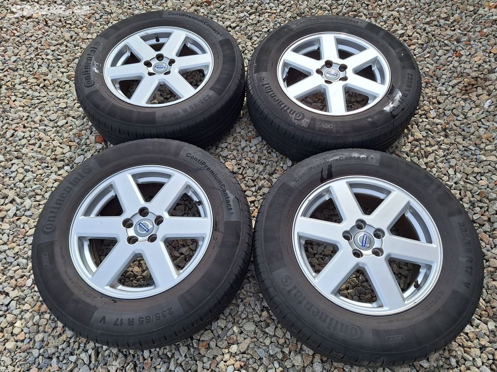 17" originál alu Volvo XC90 včetně pneu