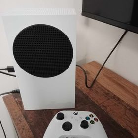 Obrázek k inzerátu: Xbox series S