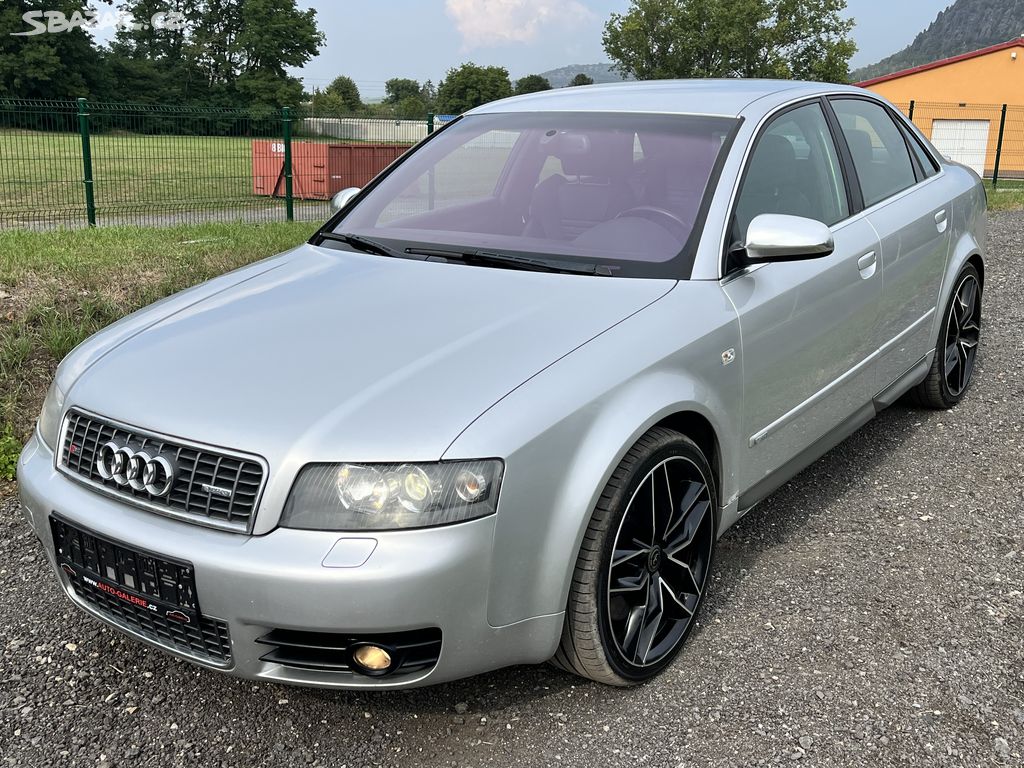 AUDI S4 4.2 V8 253KW,03,RECARO,ALU19,XENON,ROZVODY