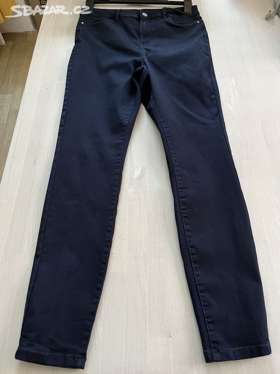 Nové Tmavě modré skinny fit kalhoty ORSAY vel L