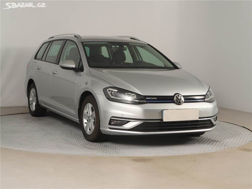 Volkswagen Golf, 1.5 TSI, Automatická klima