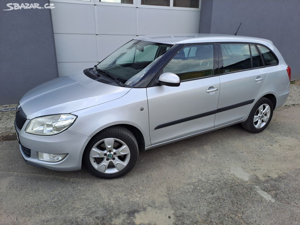 FABIA II TDi combi 77kW, r.12, 250000km, SOLIDNÍ