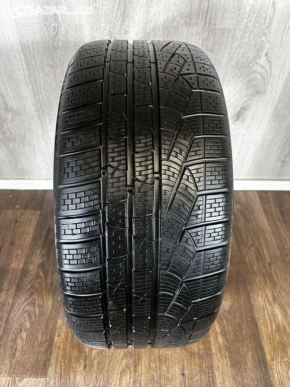 4x zánovní zimní Pirelli Sottozero2 235/50/17 96V