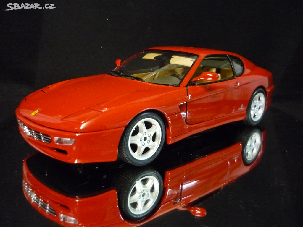 Ferrari 456 GT červené Bburago 1/18