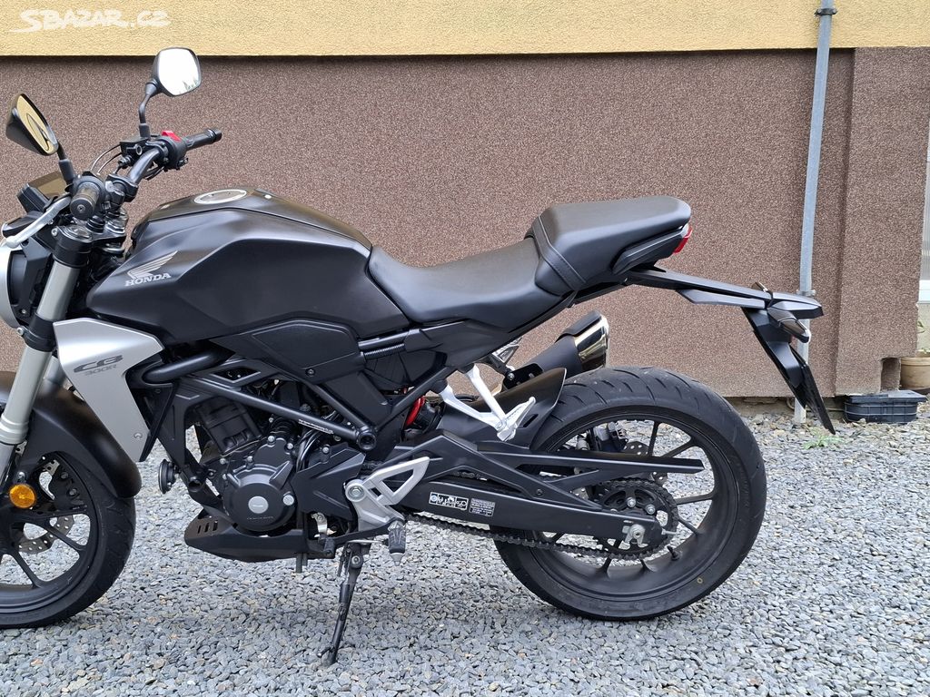 Honda cb300r