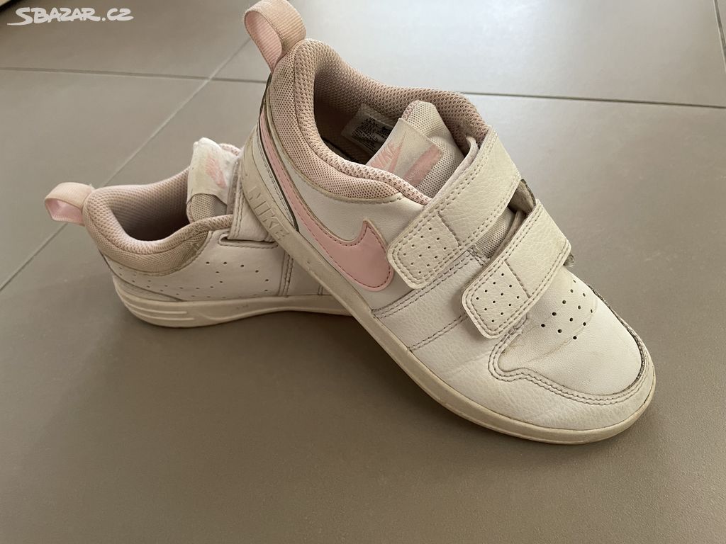 Tenisky Nike 31,5