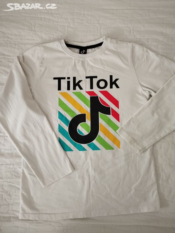 Nové triko Tik Tok vel. 146