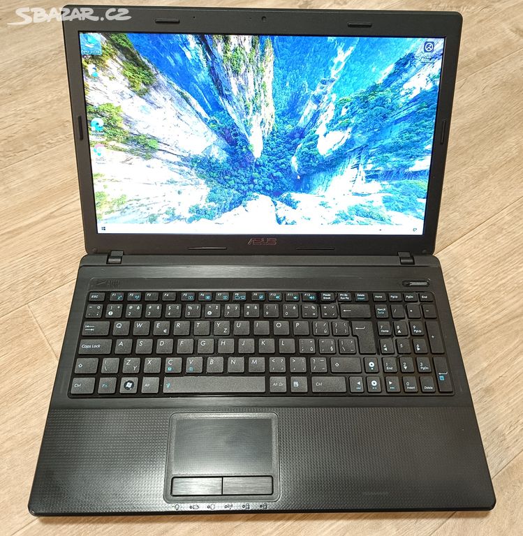 levný notebook, i5, nový SSD disk, nová klávesnice