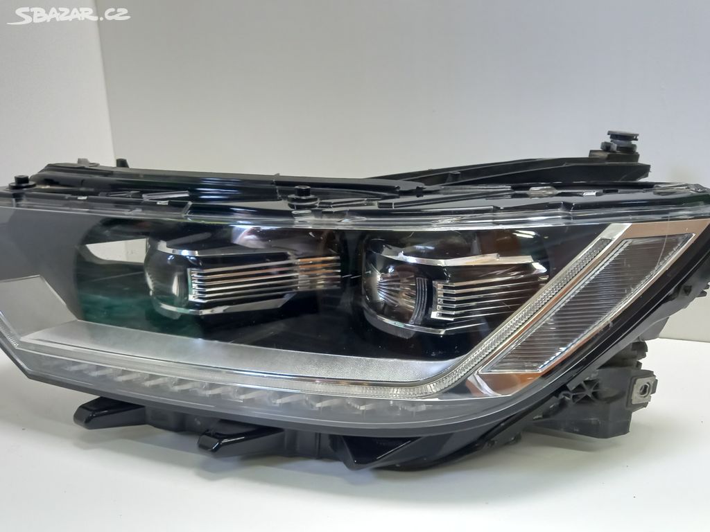 Levé Full Led světlo VW Passat B8 3G1941081H