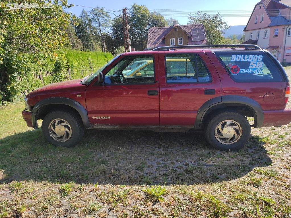 Opel Astra LPG/ Chevrolet Chevi Blazer SUV