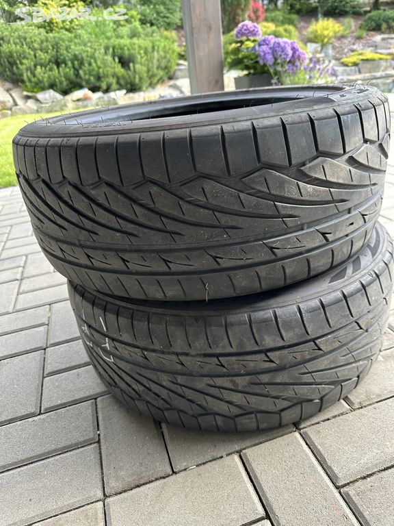 225/45 r17