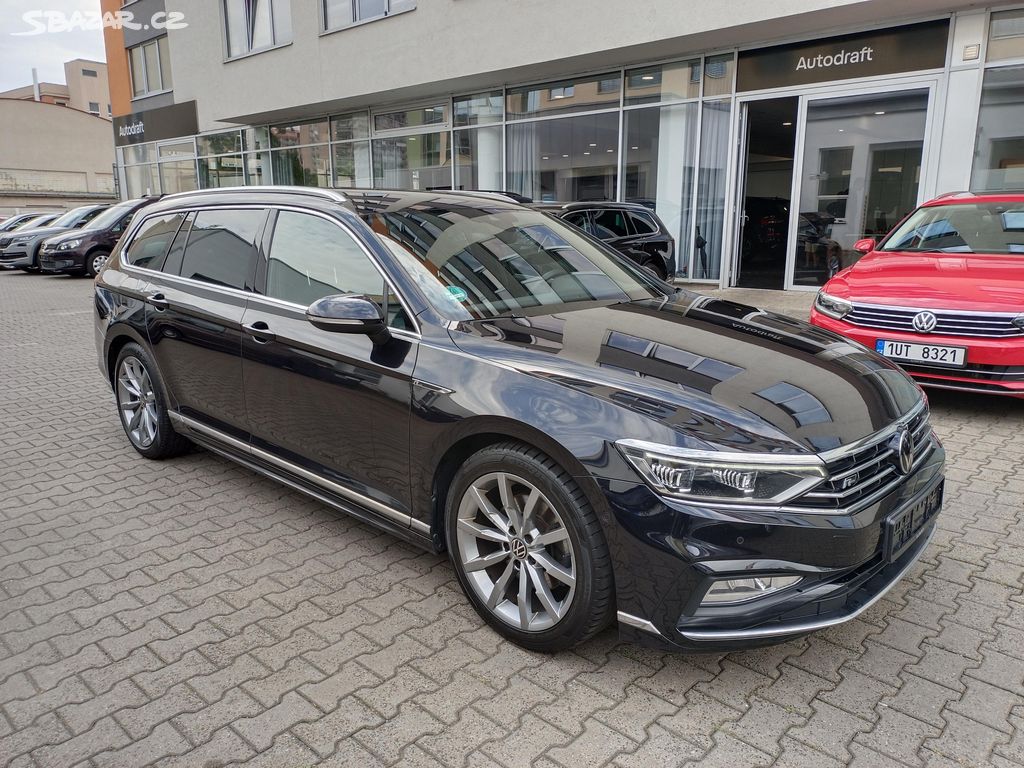 VW Passat B8 2.0TDI 110kW DSG R-Line Virtual ACC