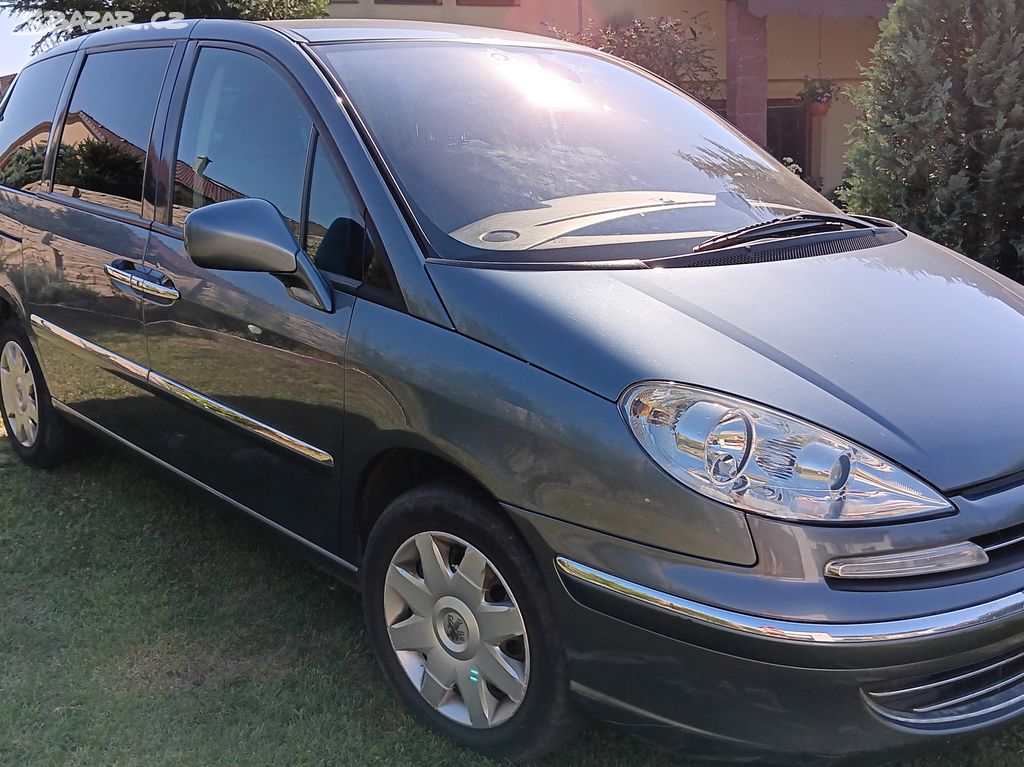 PEUGEOT 807 2,0 HDI Executive KOMBI